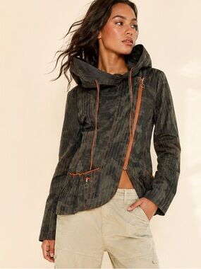 Y2K Asymmetrical Moto Utility Cotton Jacket Camo Ring Zip Contrast Stitches Sz 6
